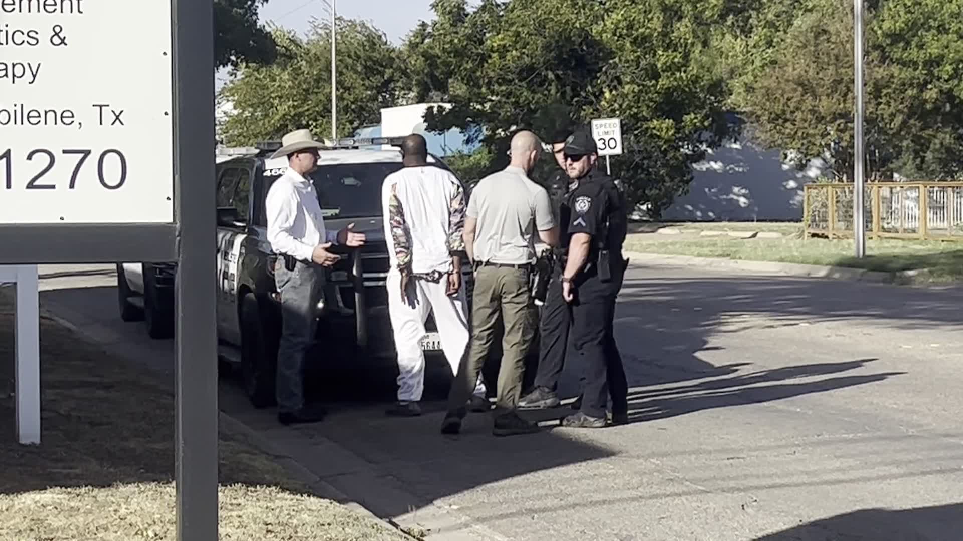 Abilene homicide suspect surrenders to police, now in custody – KTAB ...